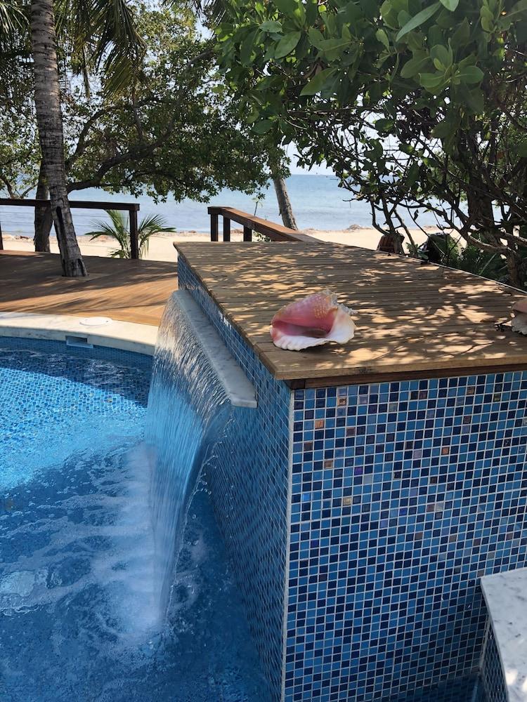 Hatchet Caye Island Resort (Adults Only) Placencia Экстерьер фото