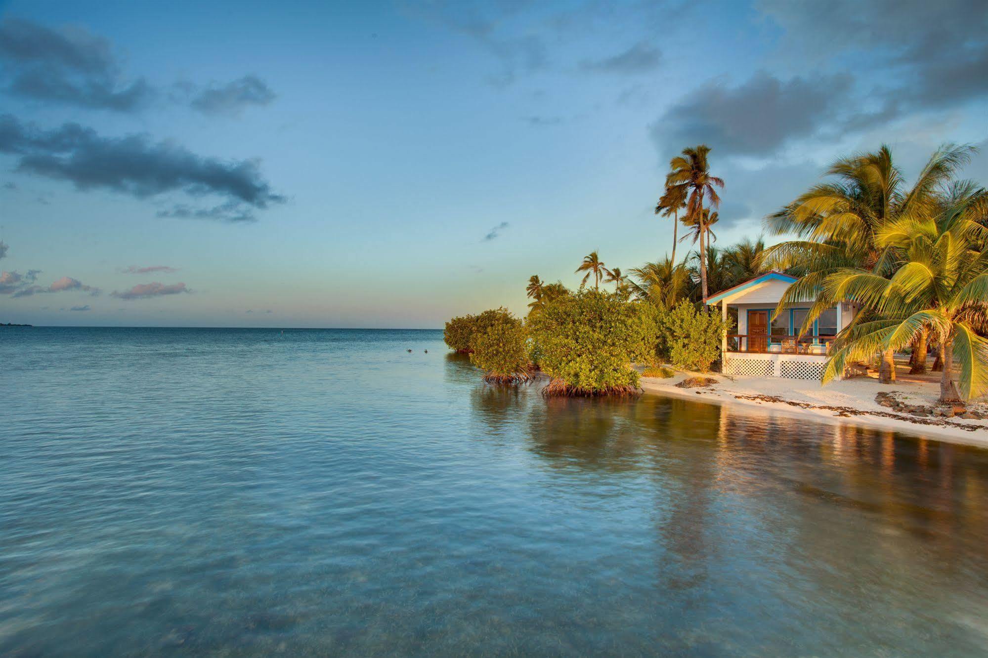 Hatchet Caye Island Resort (Adults Only) Placencia Экстерьер фото